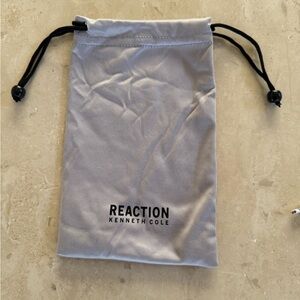Kenneth Cole Reaction Sunglasses Dust Bag